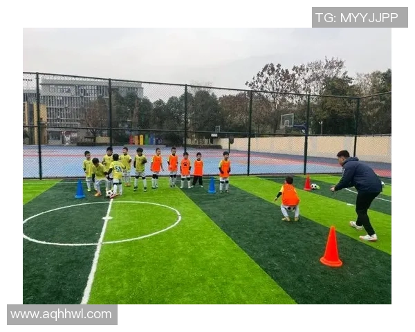 足球设施租赁服务全面升级助力青少年足球发展与社区健身活动